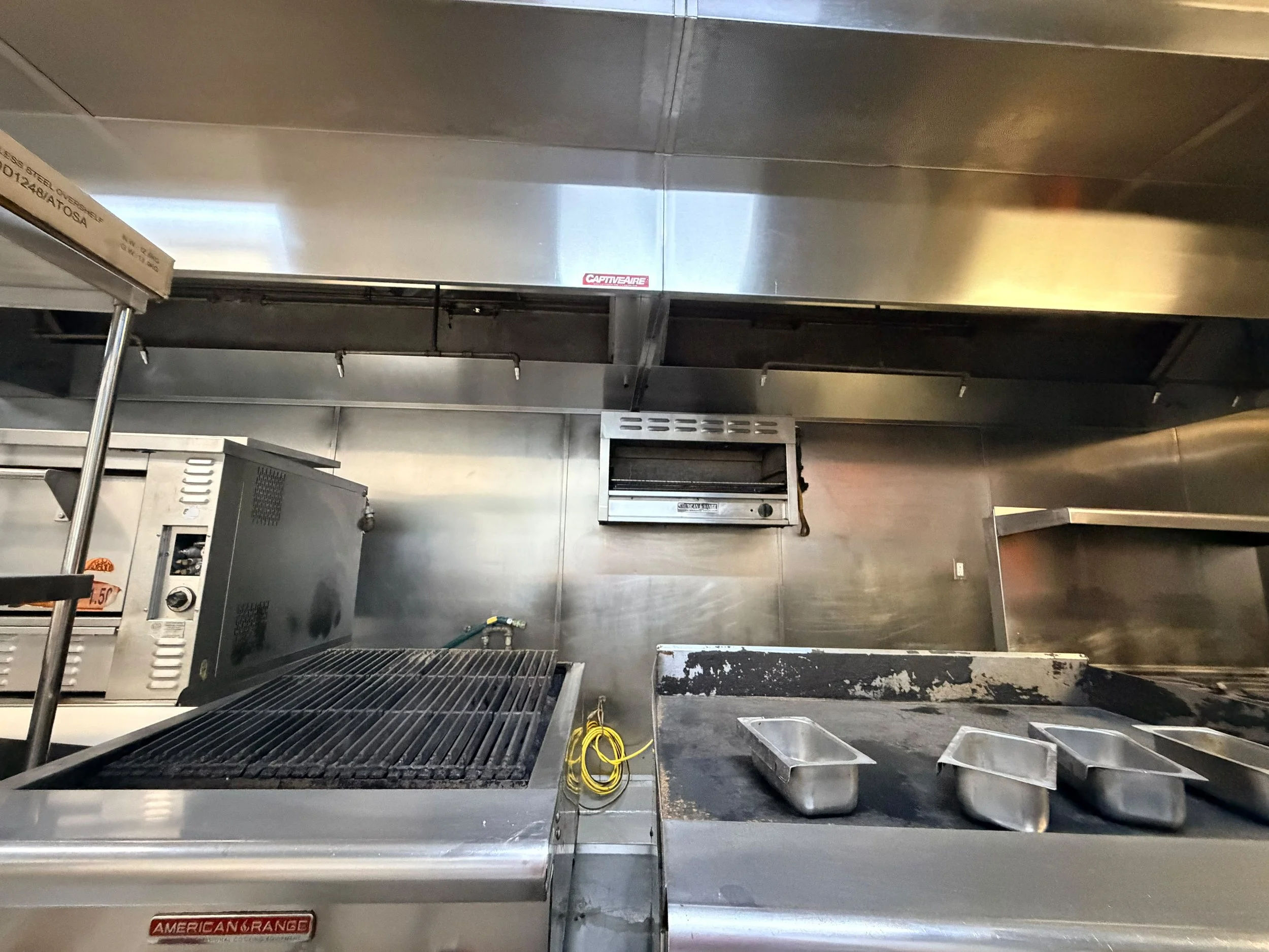 Commercial kitchen exhaust cleaning