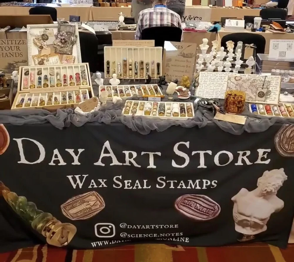 Day Art Store has a wonderful selection of wax seal stamps, wax beads and more. ( IG:dayartstore )