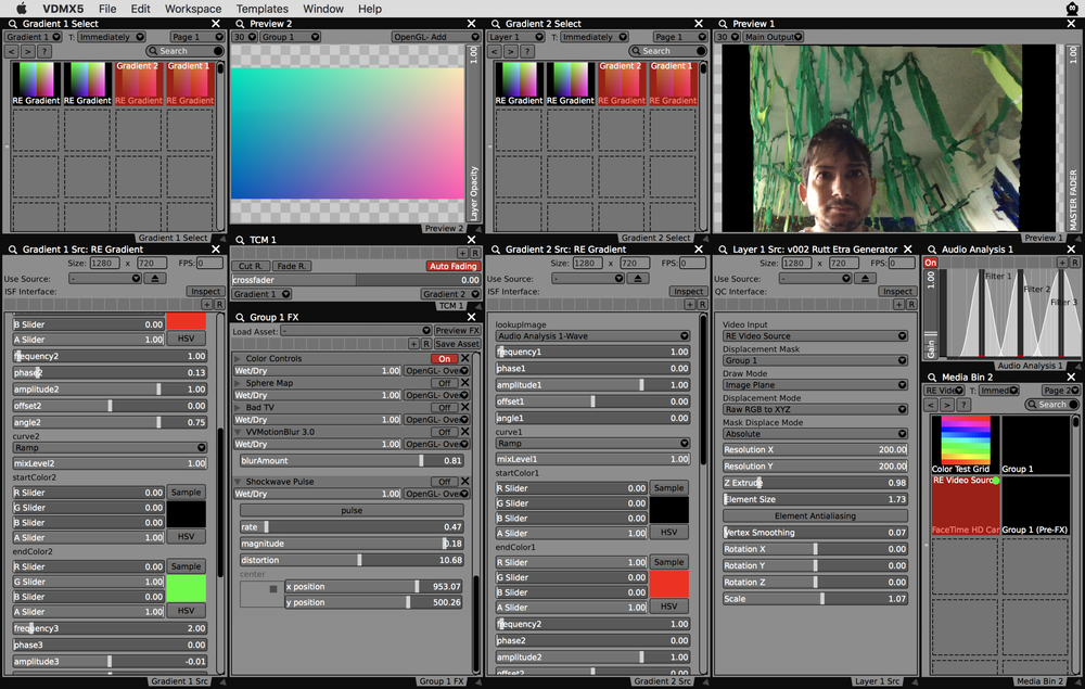 Use basic gradients to create outputs without distortion.