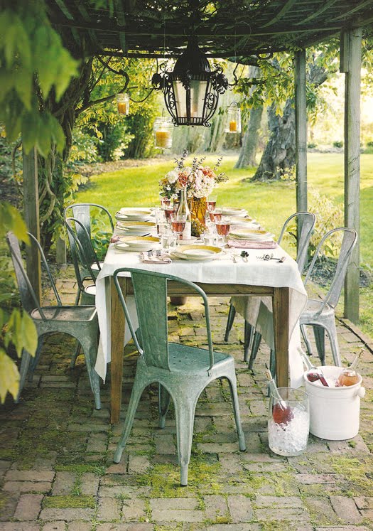 via_gardenrooms14Dress Design Decor.jpg