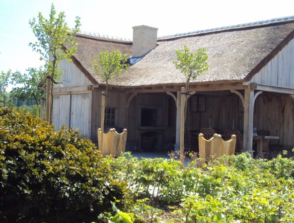 Outbuilding.jpgwow.jpg