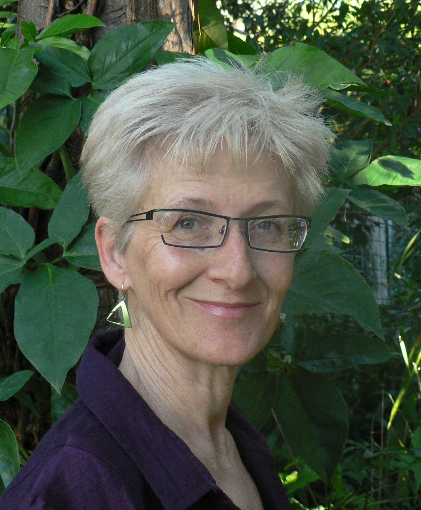 SherylGwyther_profile image_resized2.jpg