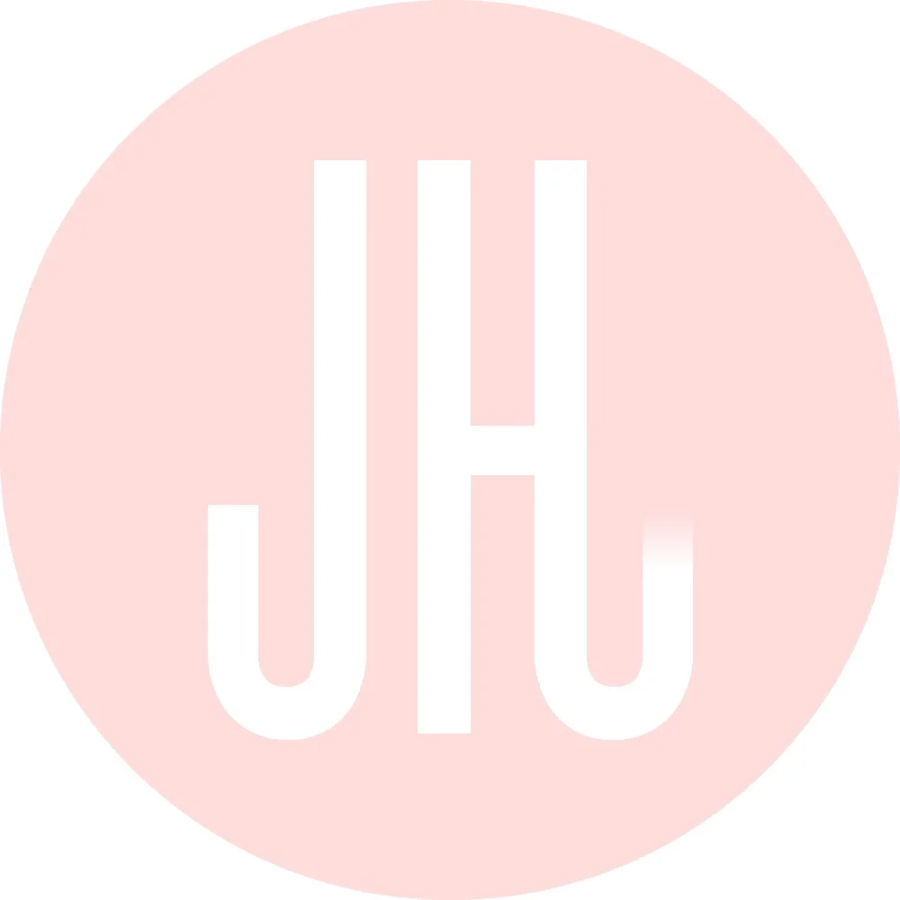 Jen Hazen is a Film + TV Marketing Proofreader · Copy Editor