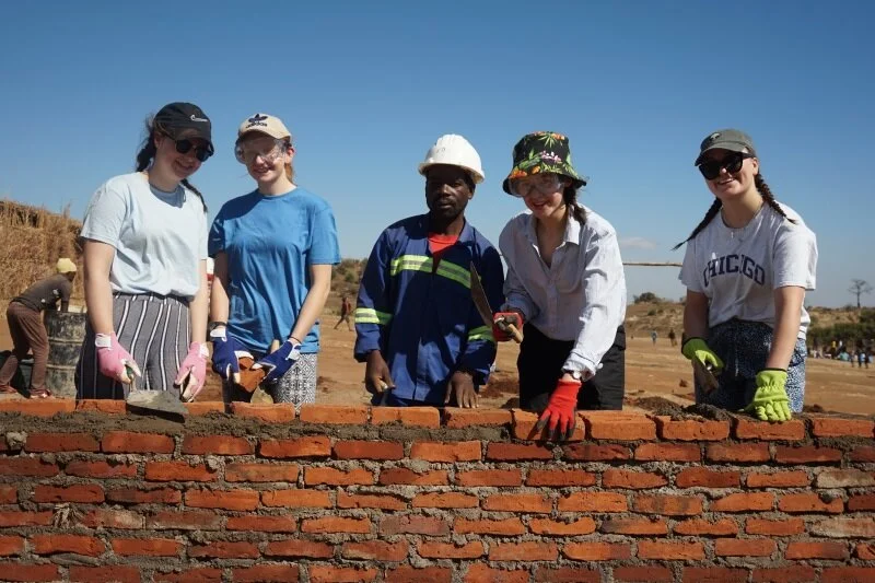bricklaying2_lowres.jpg