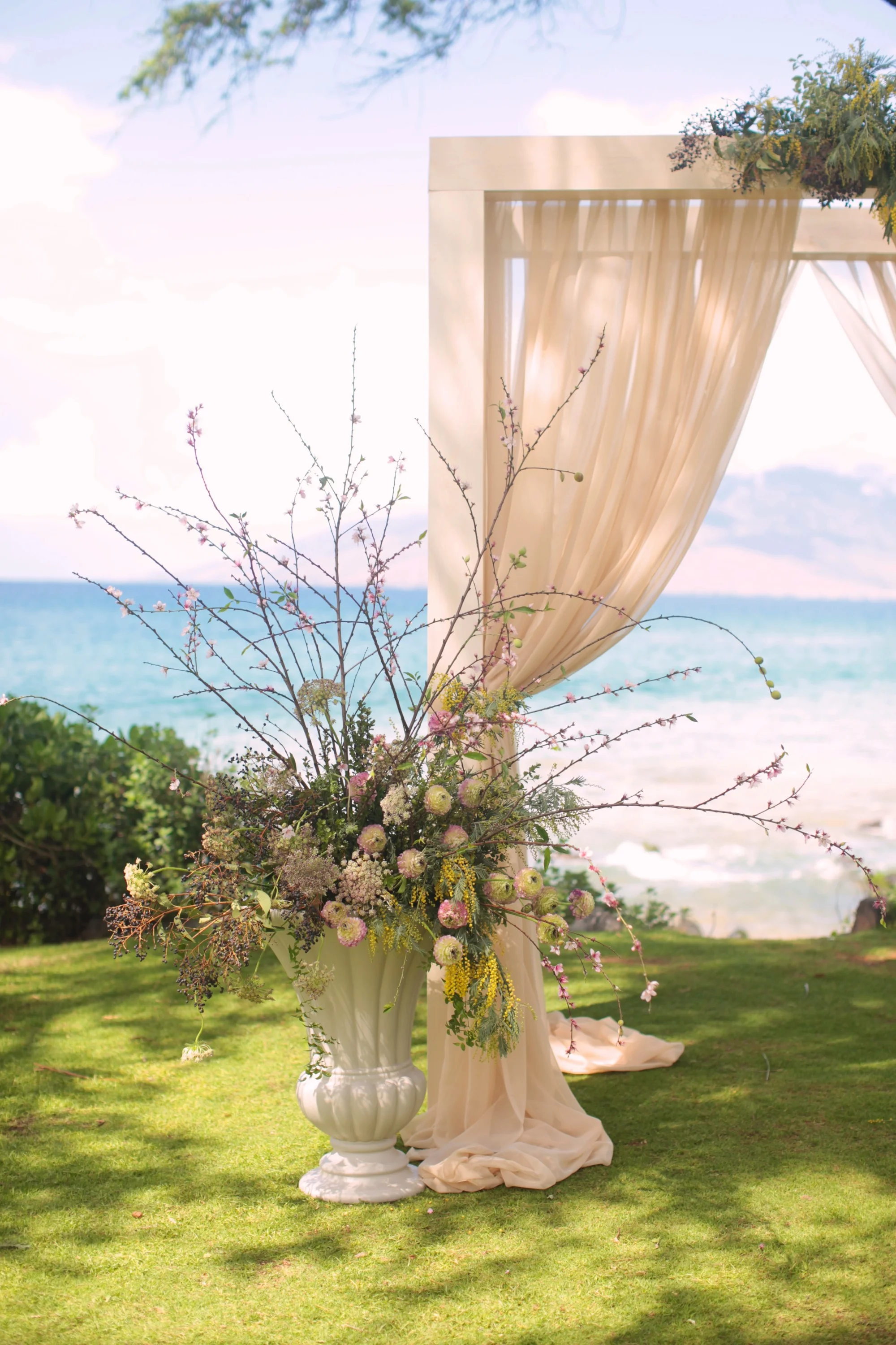 Ivory Wedding Arch Andaz Resort Signature Boutique Event