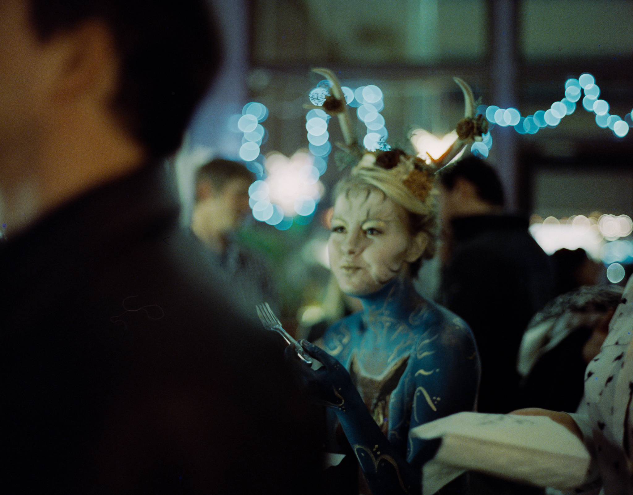 红宝石瀑布|蓝色小时| Mamiya 645Pro TL | Cinestill 800T