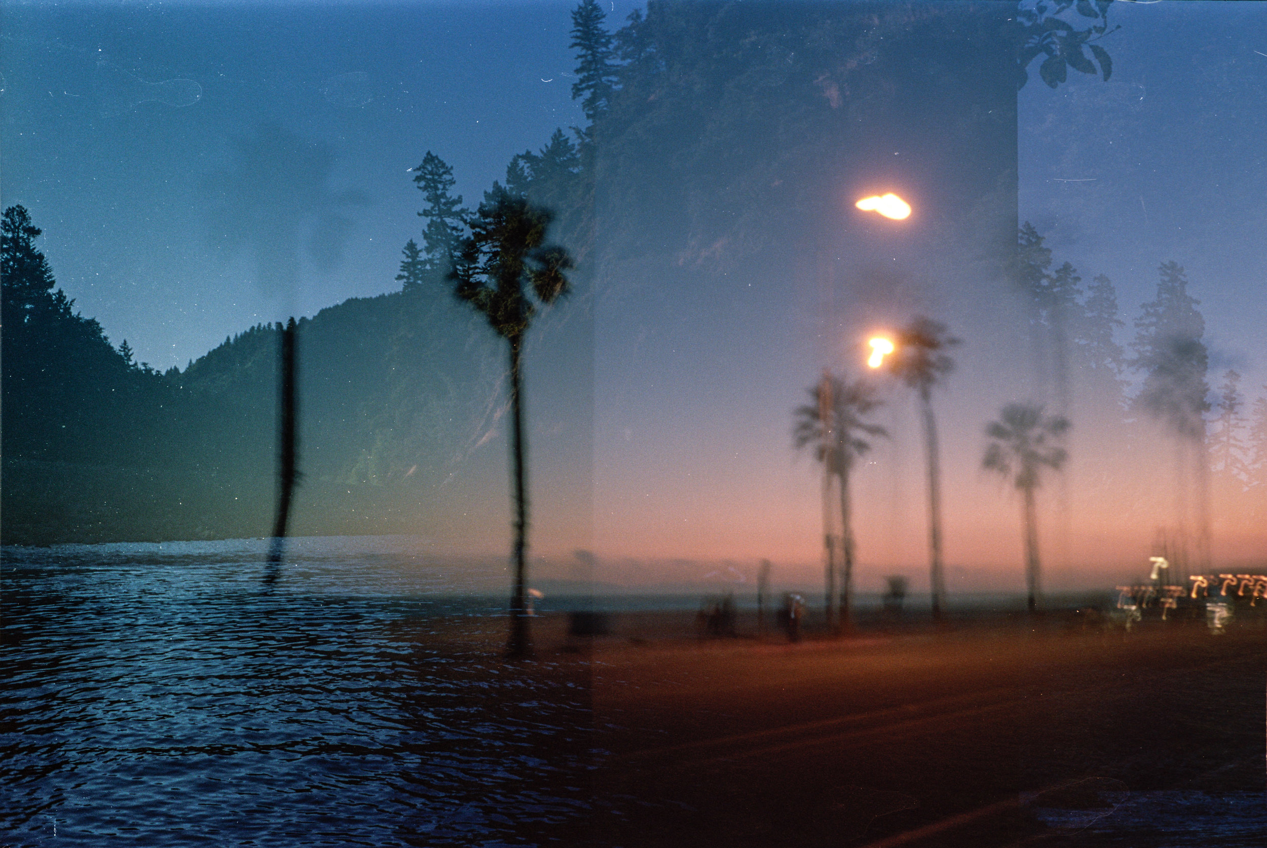 天空分裂Minox 35GT |柯达Portra 160 |杰西·休吉(Jesse Hughey)