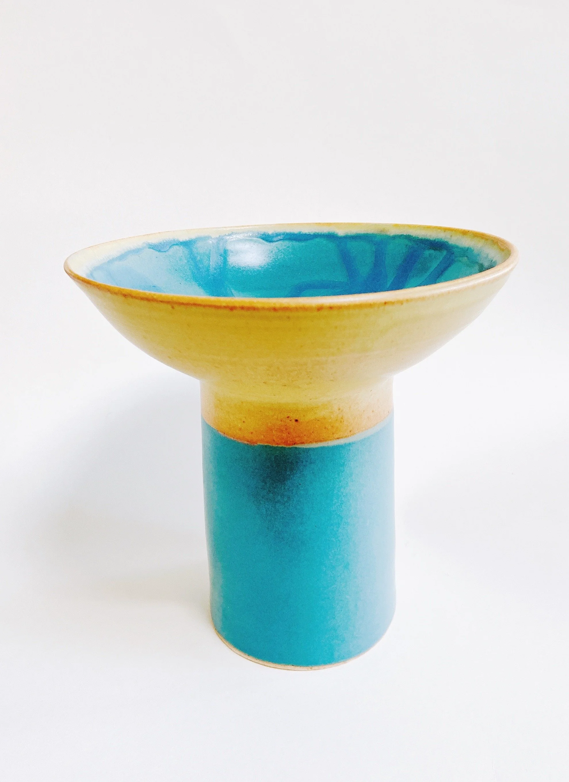 伝統工芸品木製箸置き 茶色とクリーム色のストライプ 伝統工芸品木製箸置き 茶色とクリーム色のストライプ