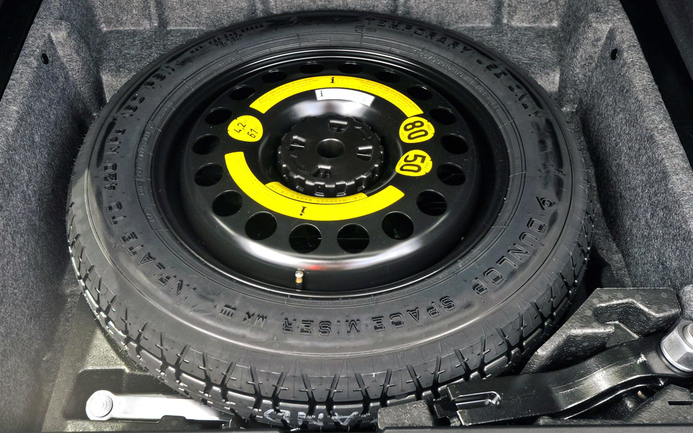 越野车
