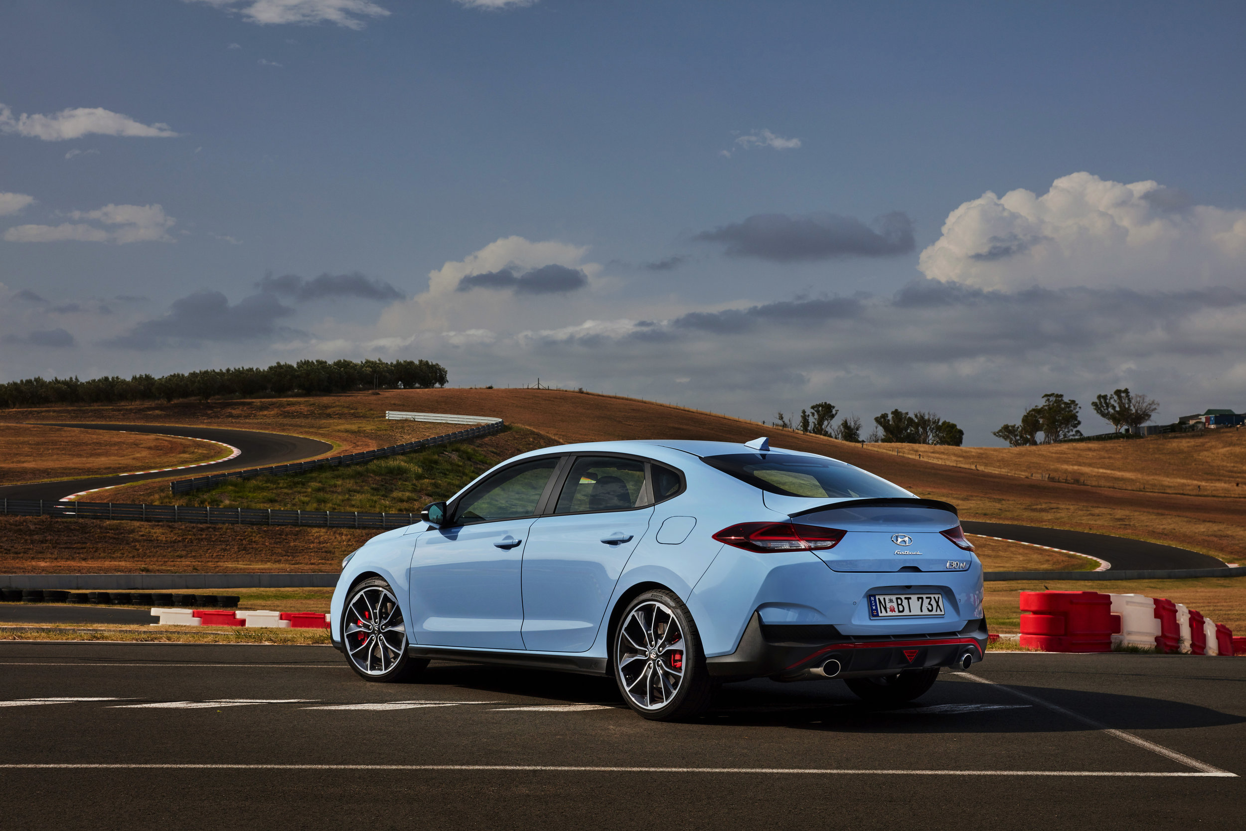 i30 Fastback N-12.jpg