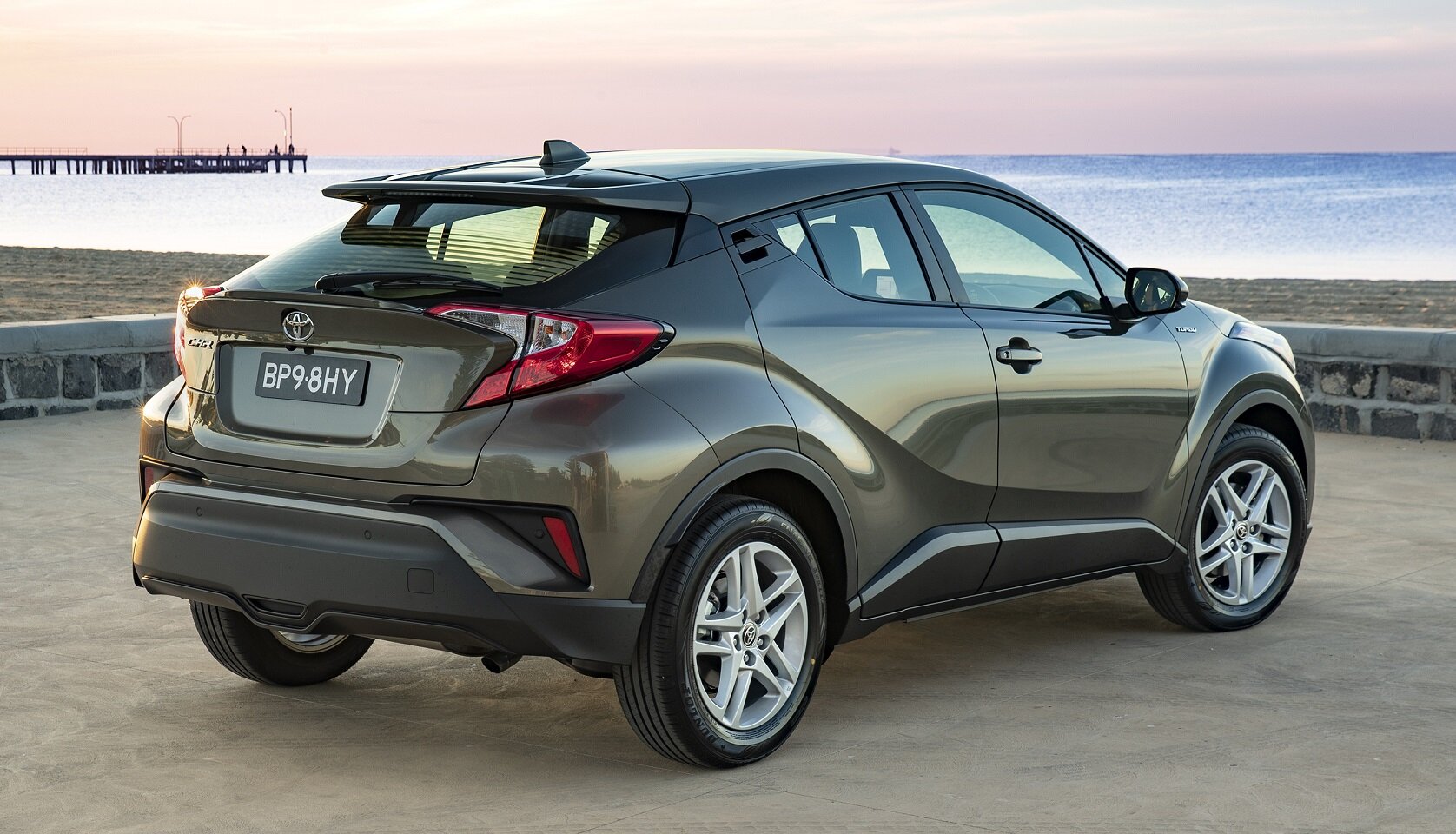 11 + 2020 +丰田+ C-HR + 9634hr.jpg