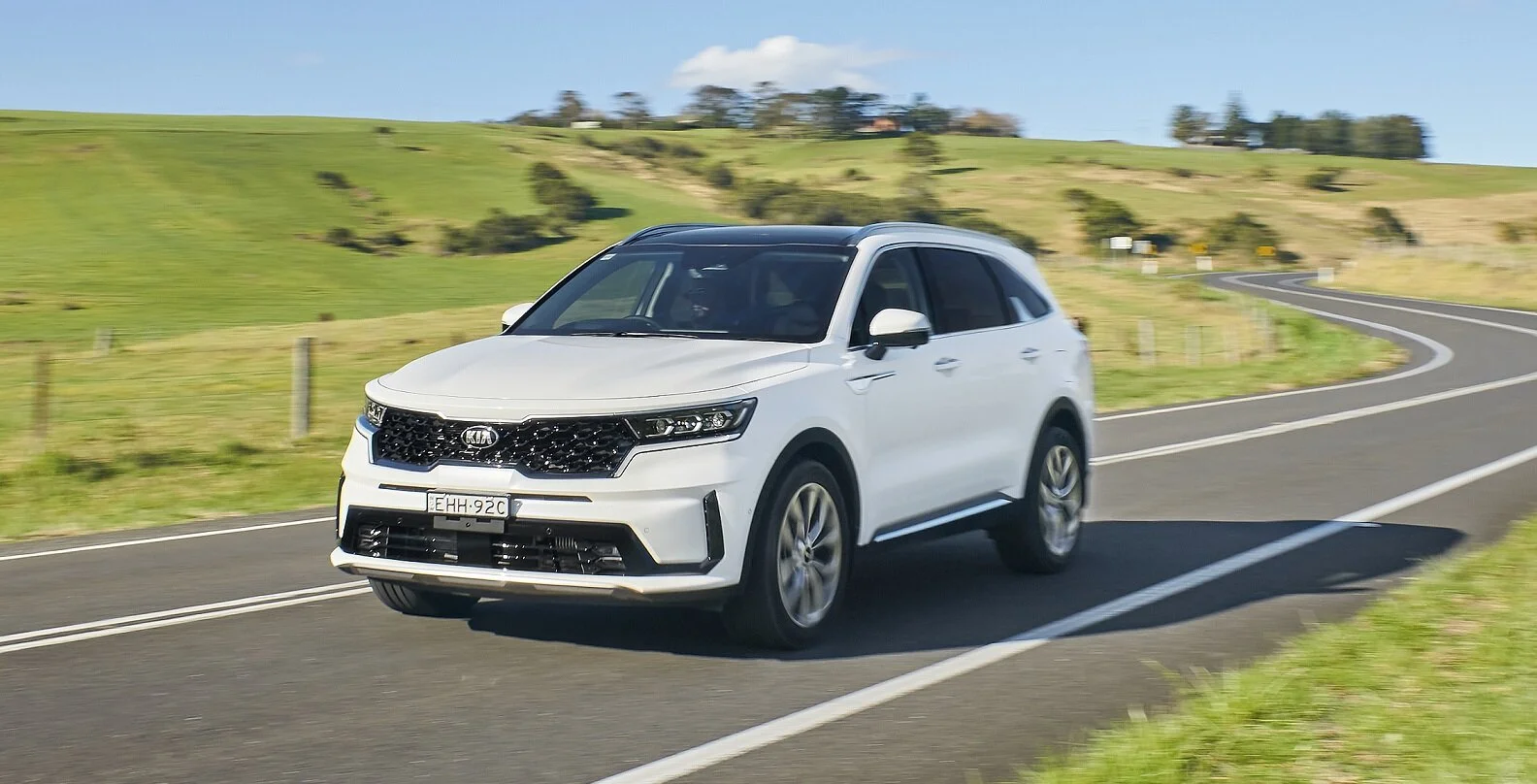 全新KiaSorento_GT-Line_27.jpg