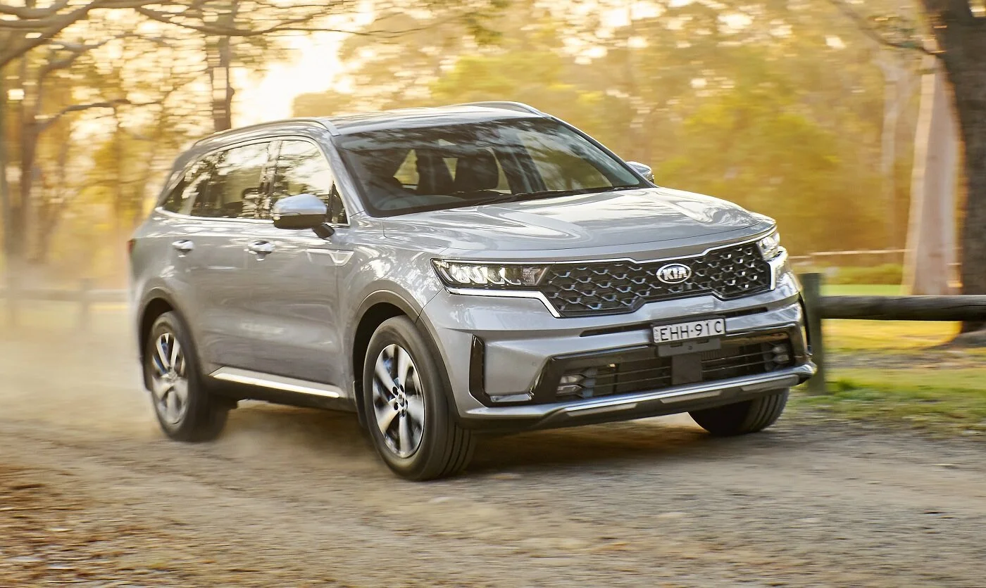 全新KiaSorento_Sport_15.jpg