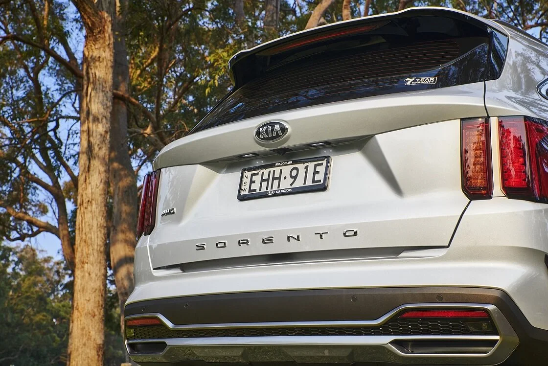 全新KiaSorento_S_03.jpg