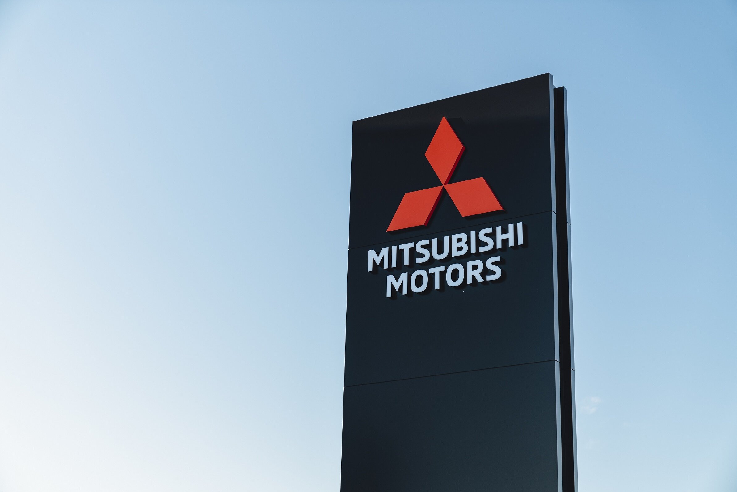 三菱MotorsVisualimage177307_c.jpg