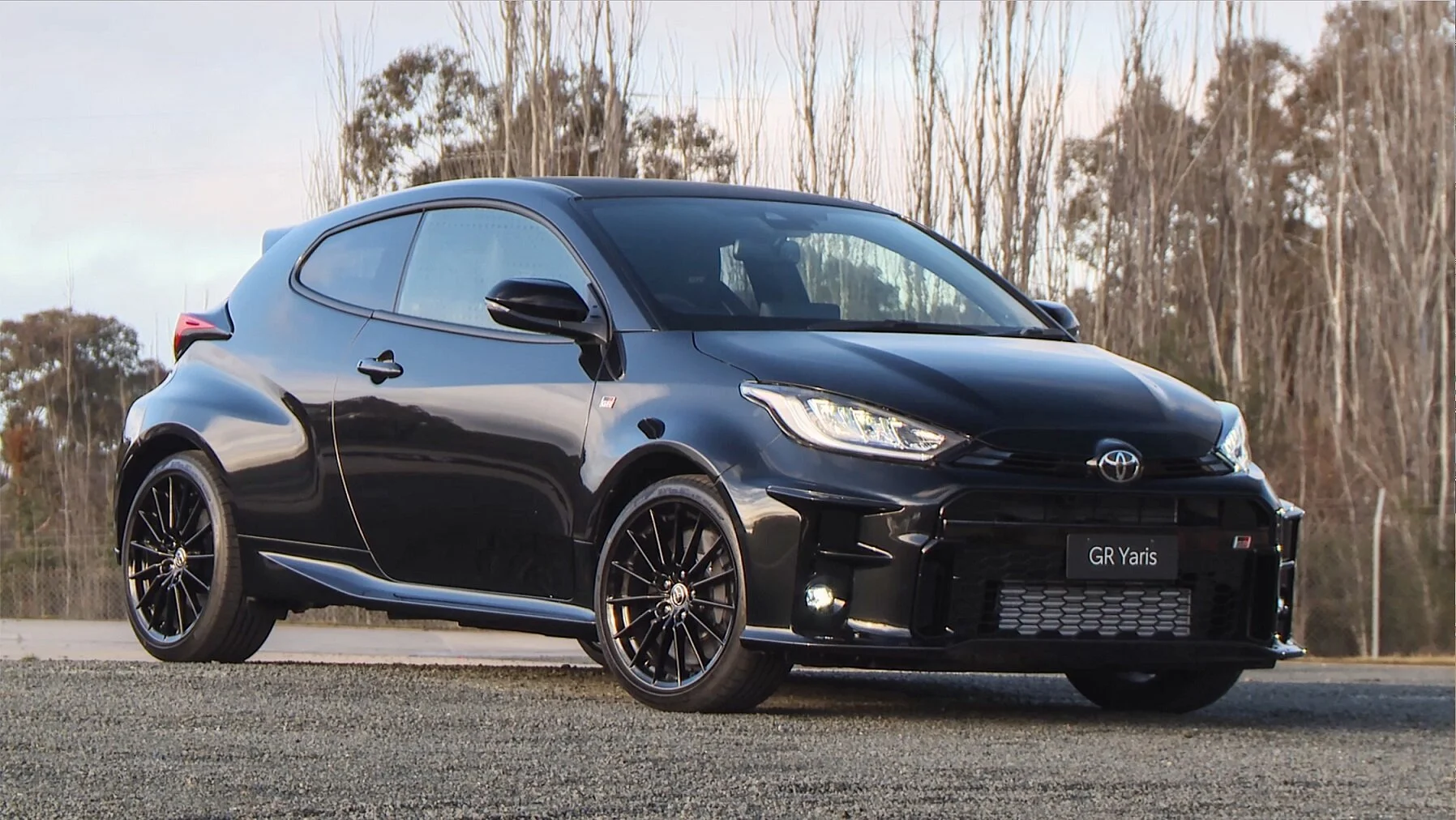 2020 + GR + Yaris03hr.jpg