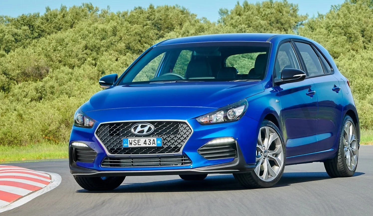 2021i30NLinePremium(Hatch)_23.jpg
