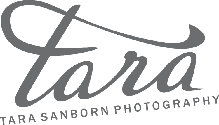 TARA SANBORN - PHOTOGRAPHER/VIDEOGRAPHER/PRODUCER - SEATTLE - Lifestyle weddings outdoor portraits