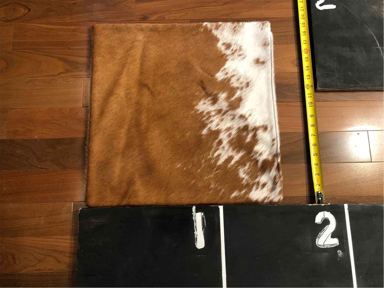 Cowhide Pillow Cover 1117 Tw Wholesale