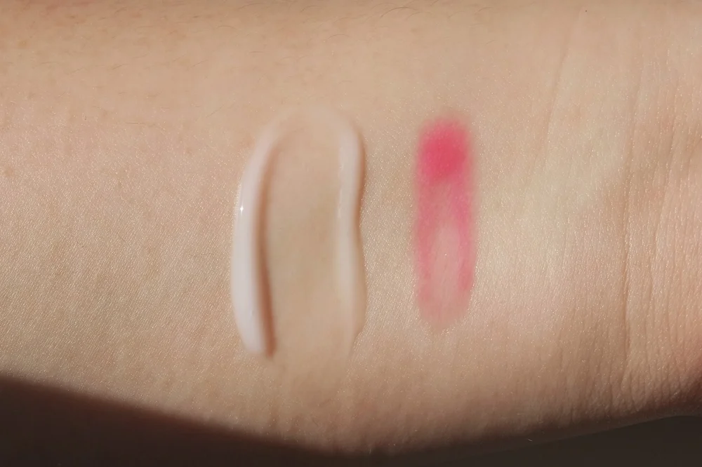 Swatch of the blk Fresh Aqua Jelly Moisturizer on the left, and the Lip Treatment Oil on the right