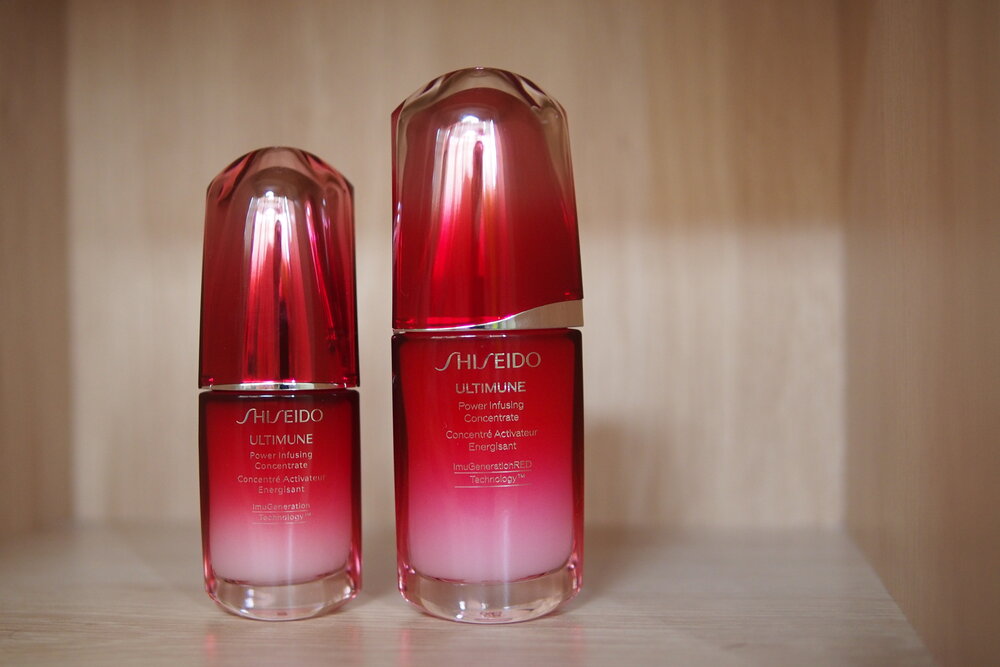 L: Old Shiseido Ultimune R: New Shiseido Ultimune Power Infusing Concentrate with ImuGenerationRED Technology (there’s a wave in the bottle cap for the new version)