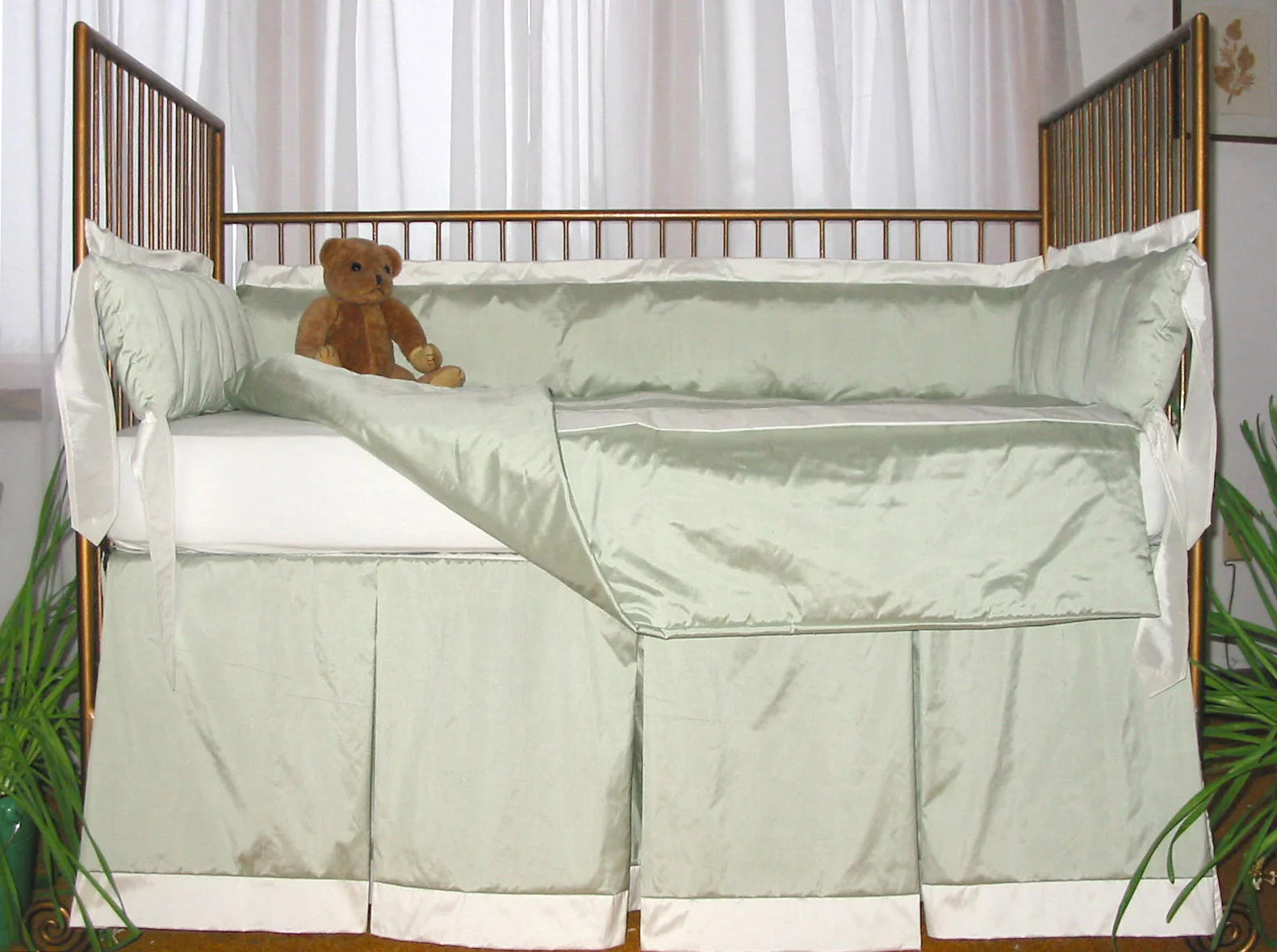 Capri 2pc Crib Set Lulla Smith