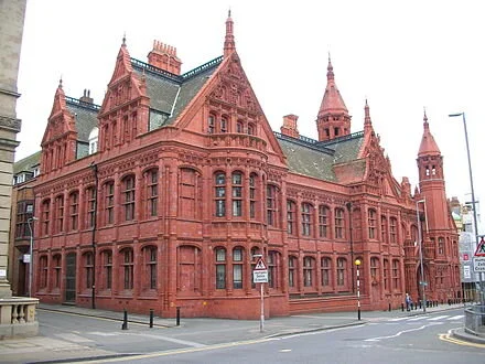 440px-Victoria_Law_Courts_Birmingham.jpg