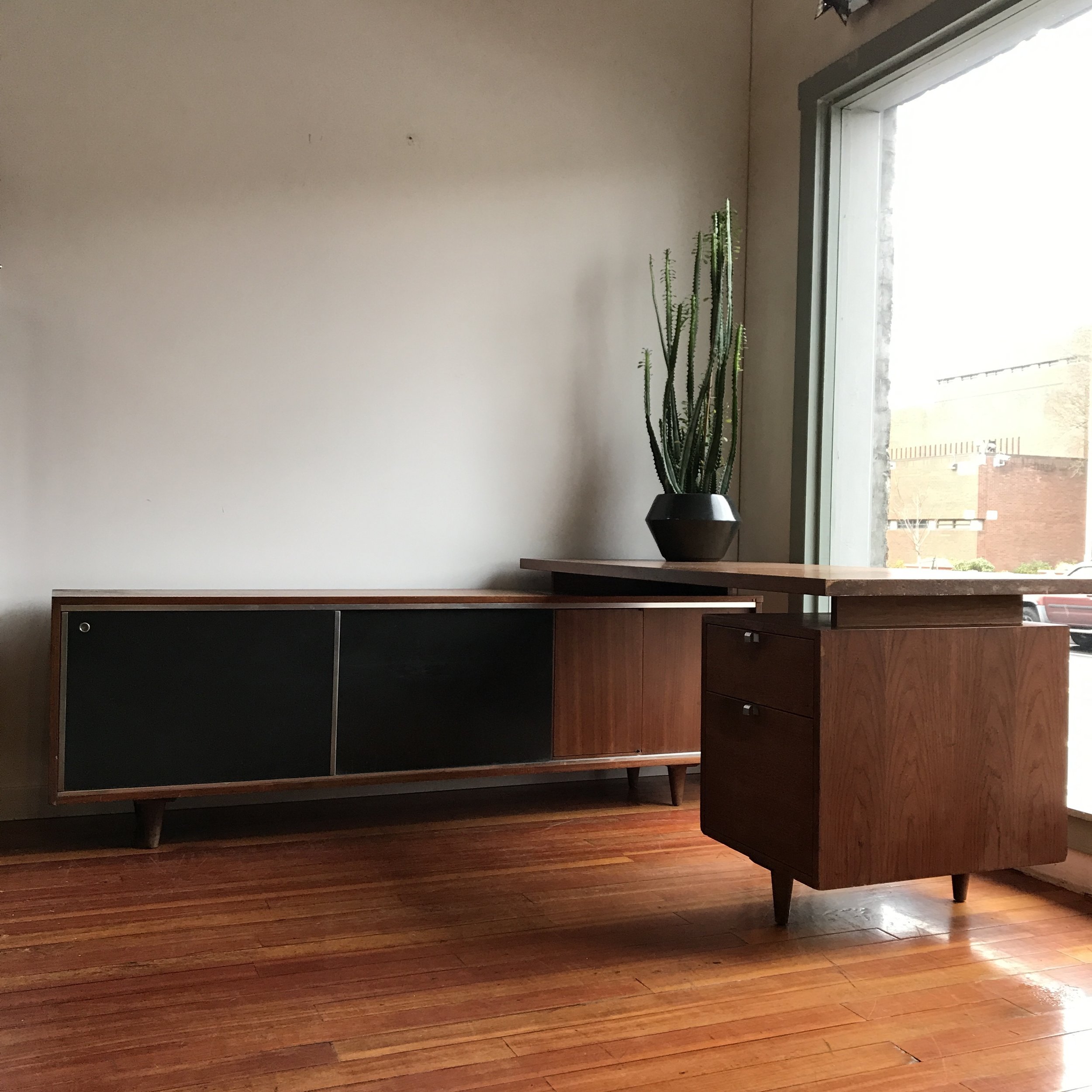 George Nelson Executive Desk Oak Street Vintage