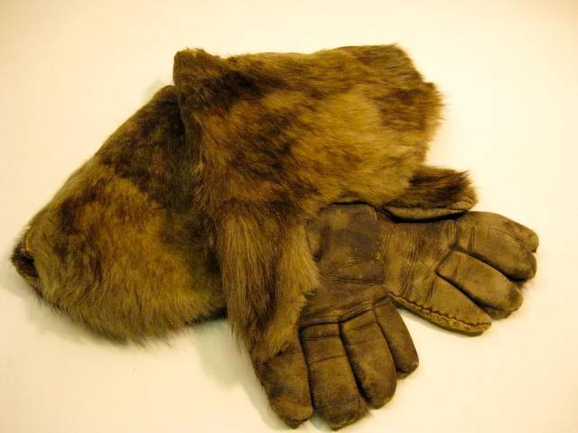 fur gauntlets