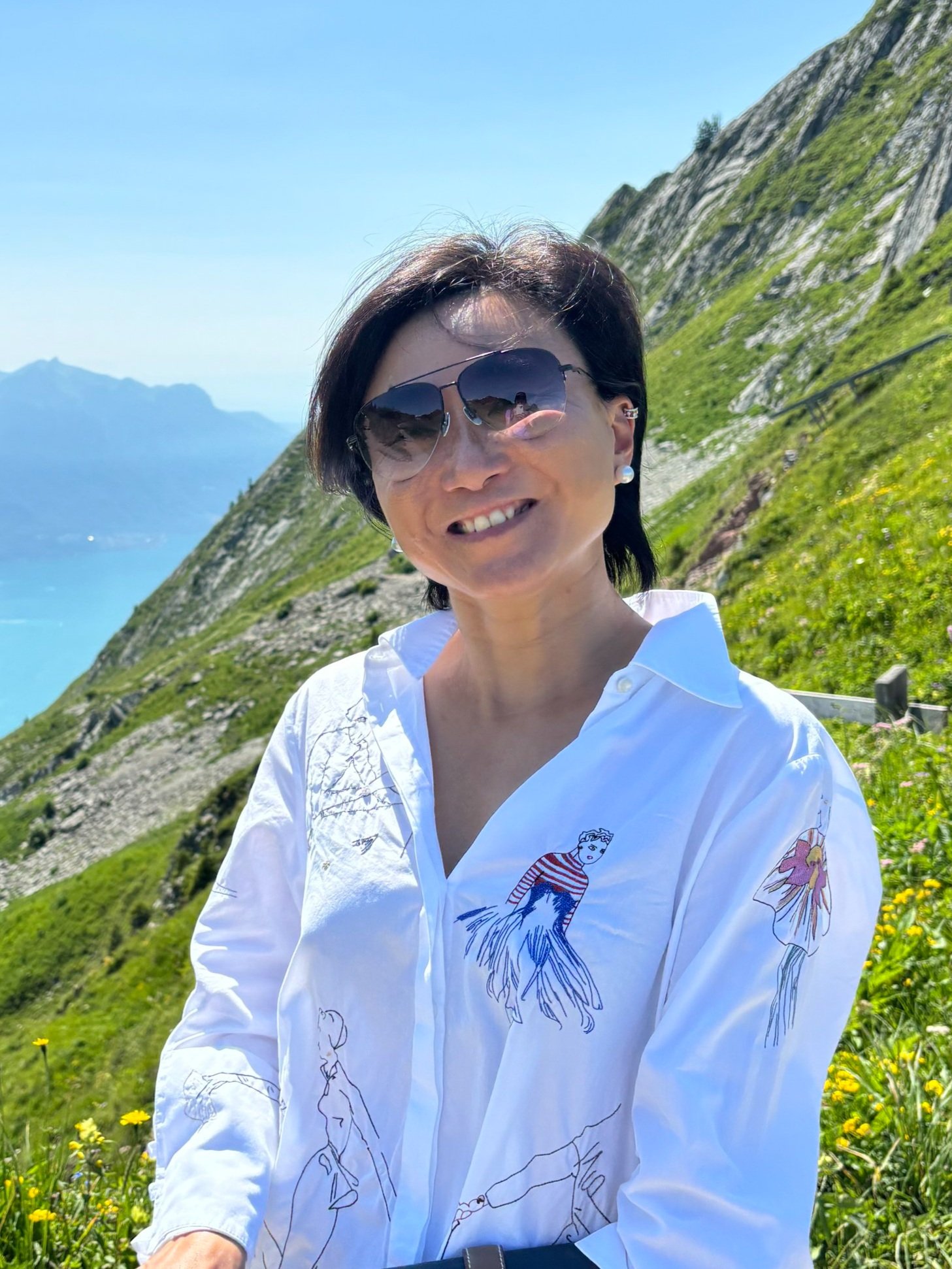 Lisa Zhu Expat Services