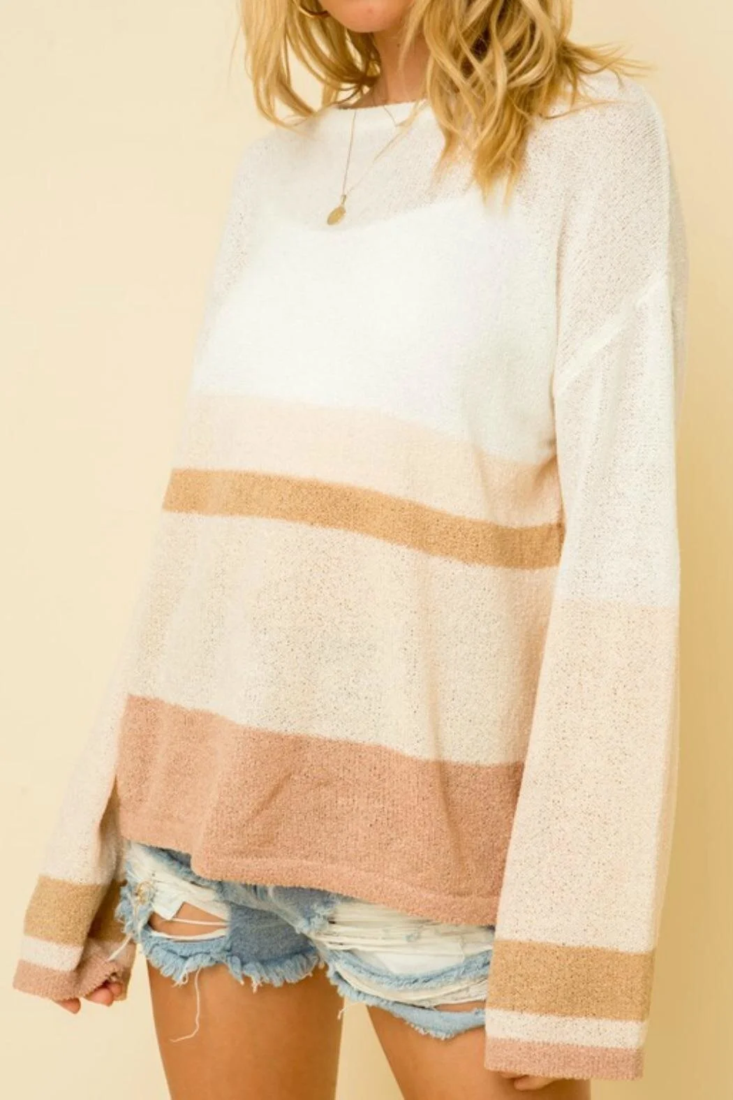 Hem \u0026 Thread Wide sleeve sweater 