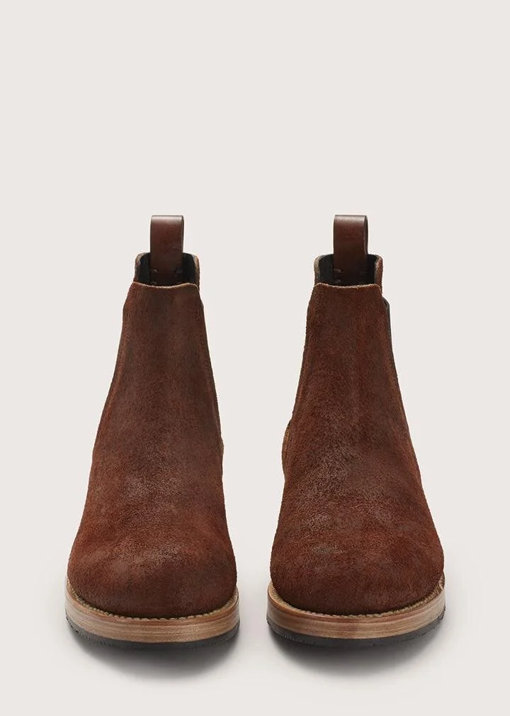 feit chelsea boots