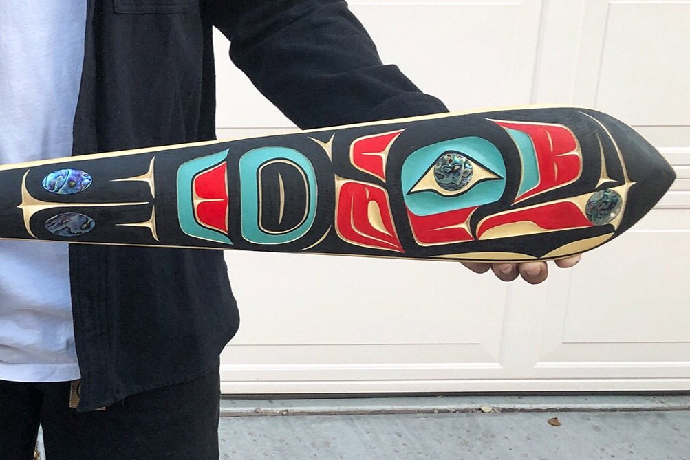 CanoeAxáa:雕刻Tlingit Paddle