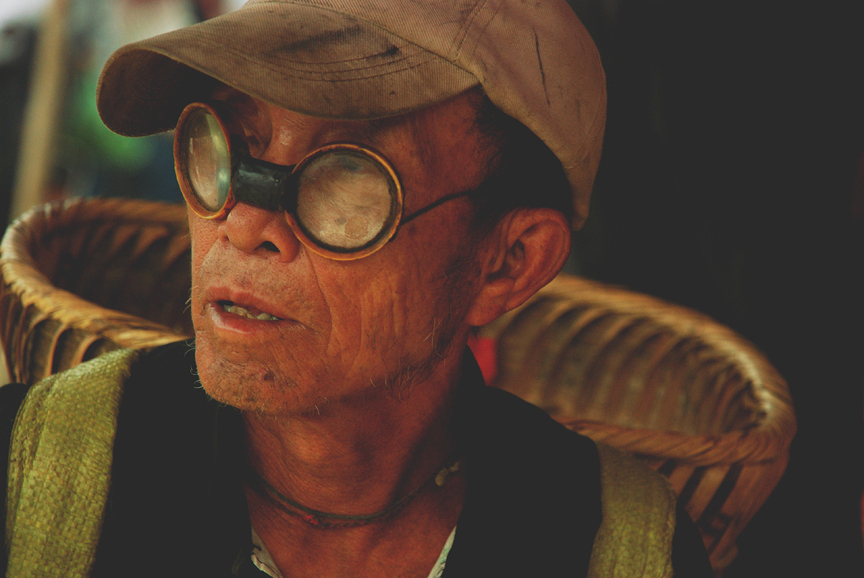 d35fc99b50d1b8a9-viet29.jpg.