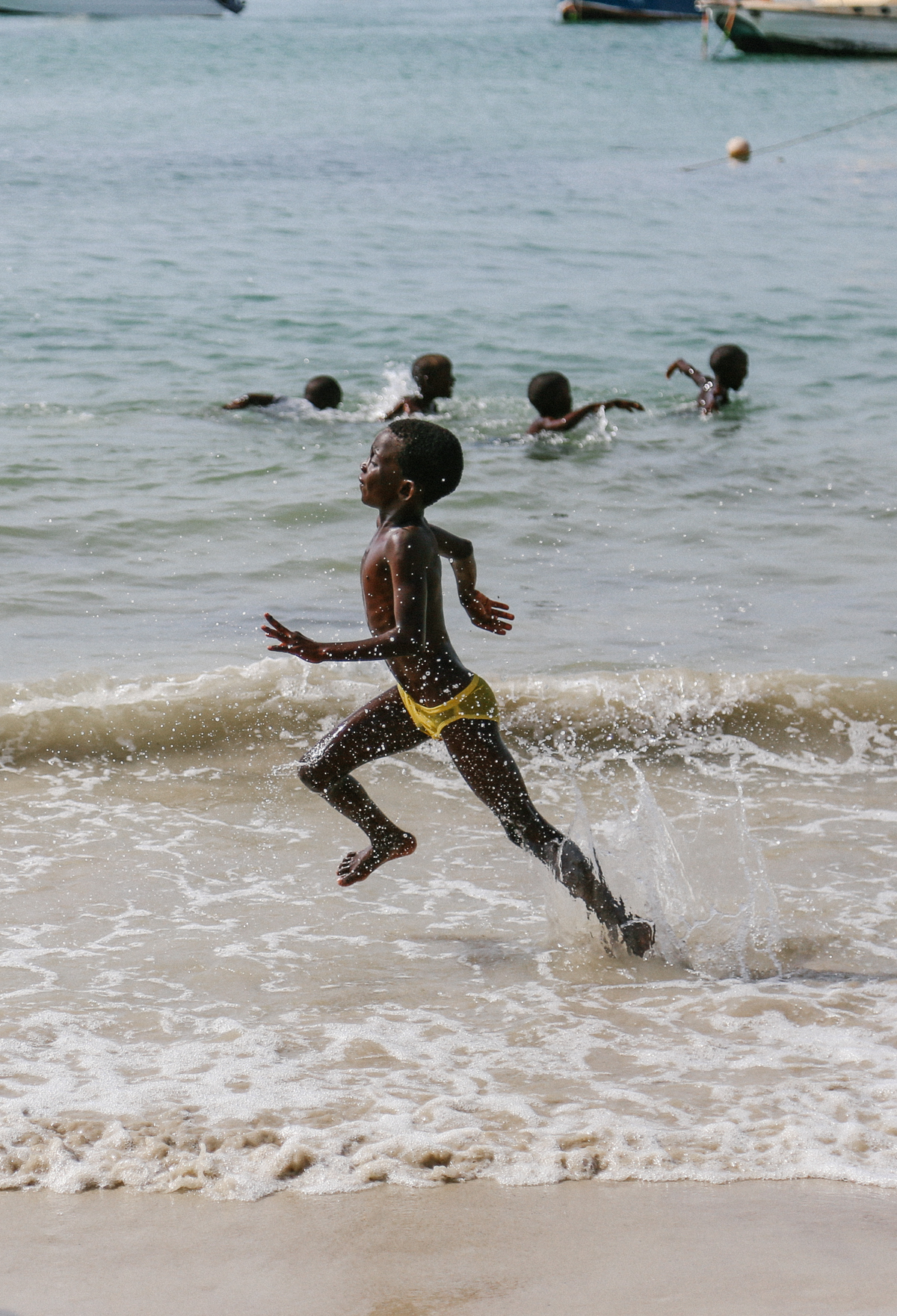 Spiritedpursuit_leelitumbe_dakar_goreeisland-1-13.jpg