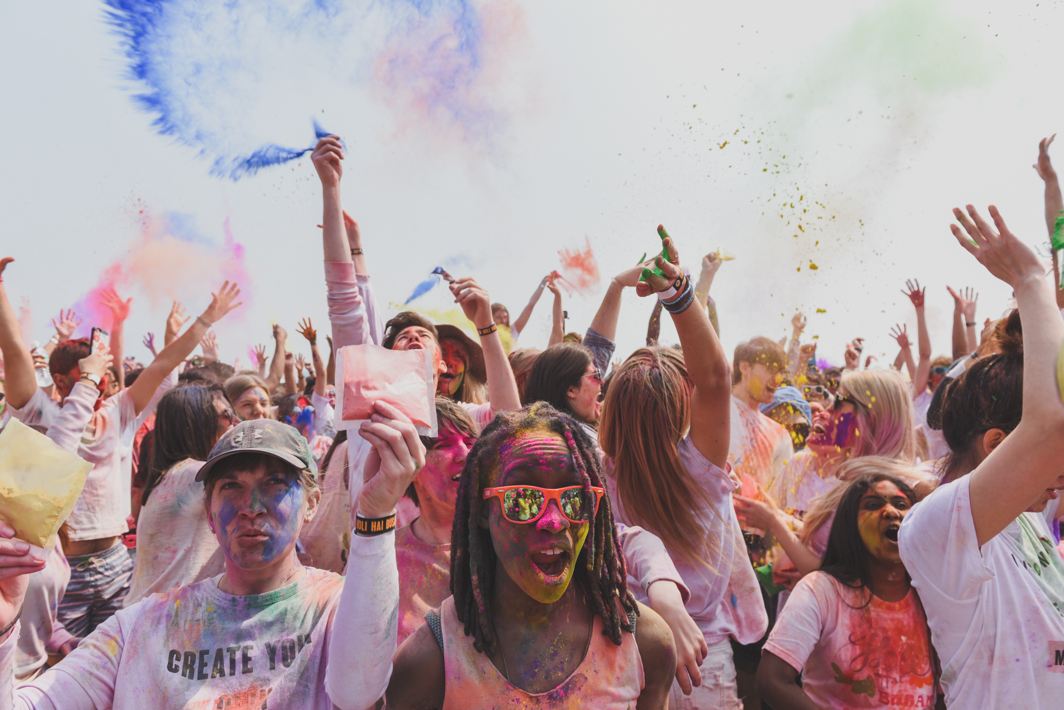 holi.jpg