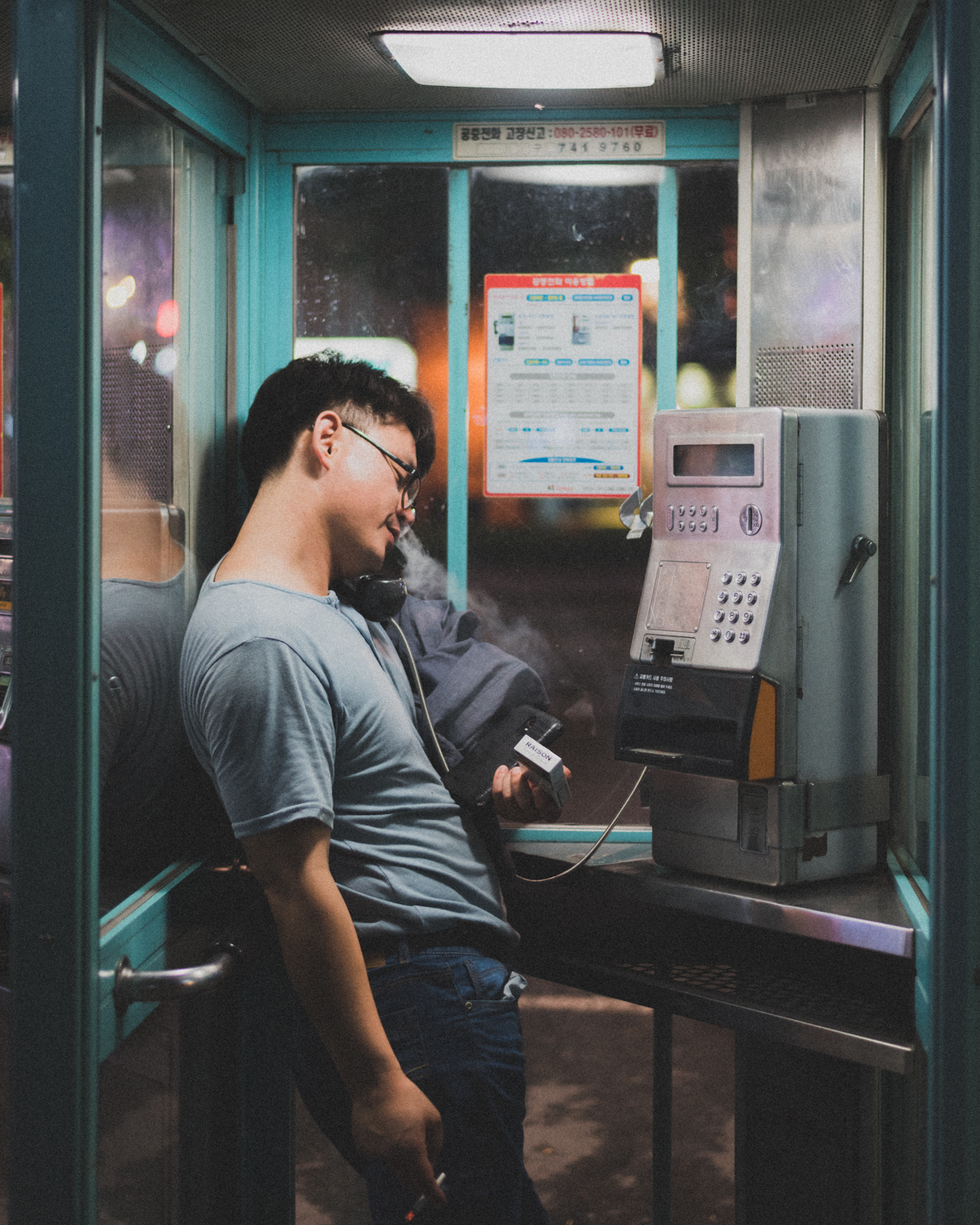 电话亭.jpg