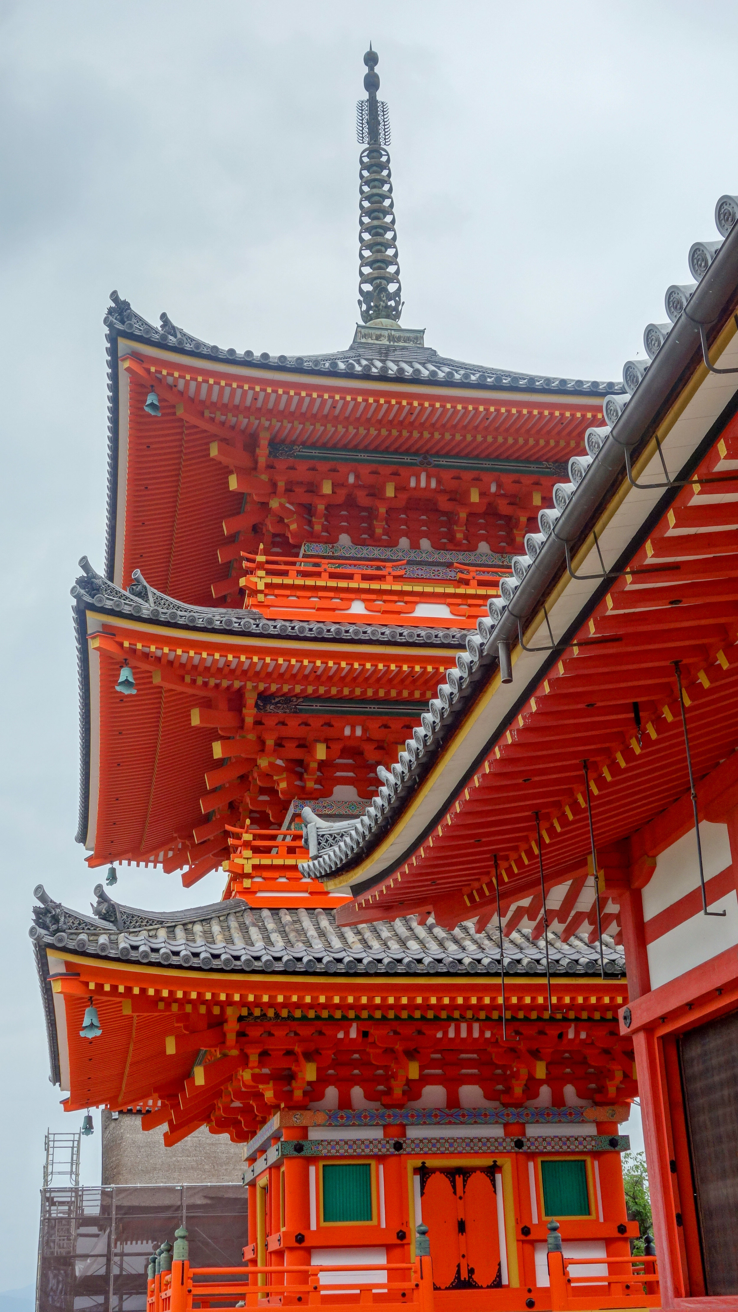 Fushimi-Inari-Shrine-Pagoda.jpg