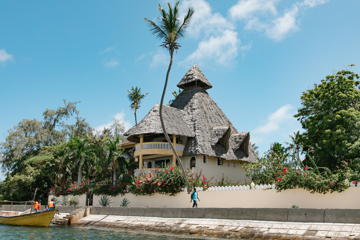 Spiritedpursuit_leelitumbe-154_lamu_kenya.jpg