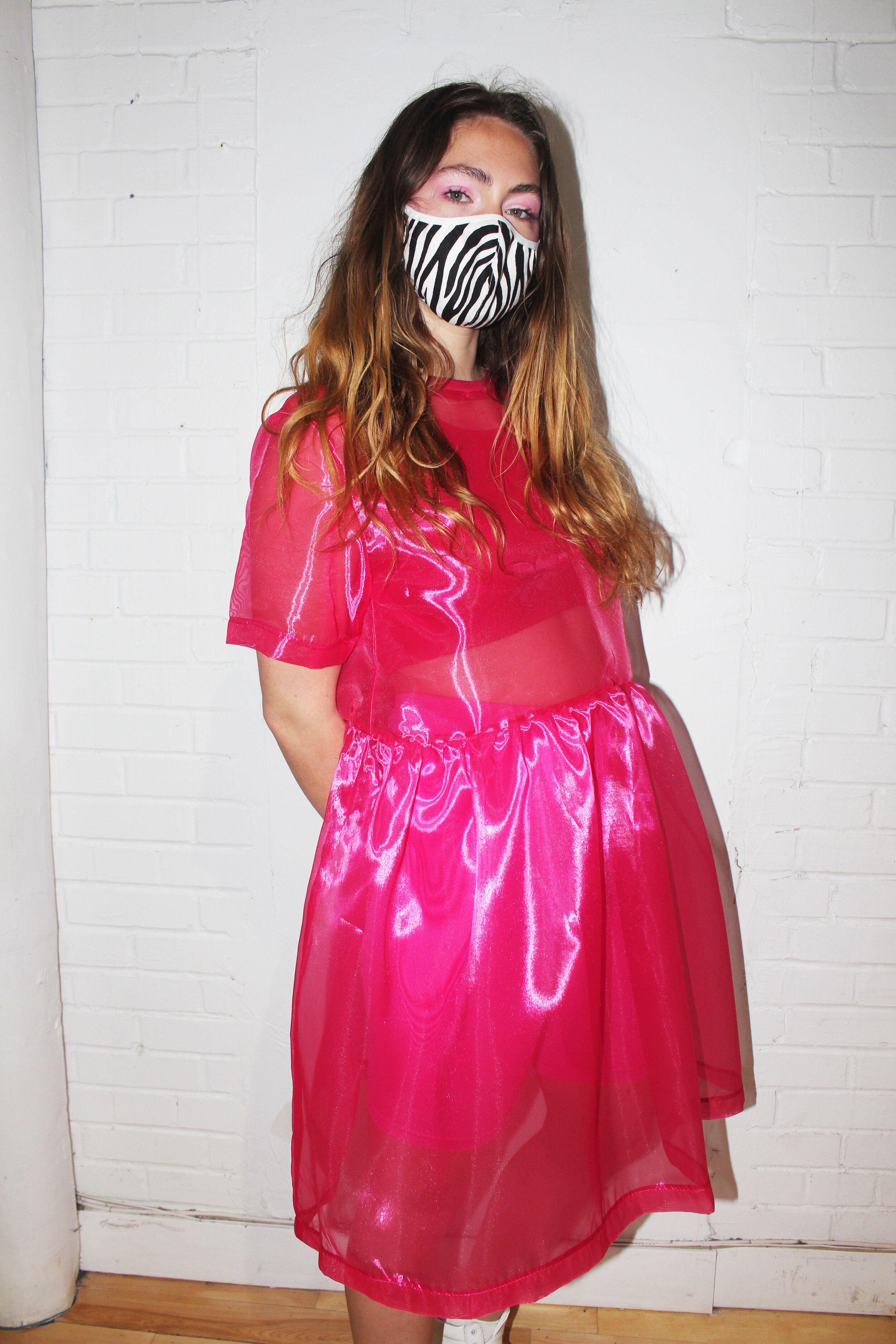 hot pink dress canada