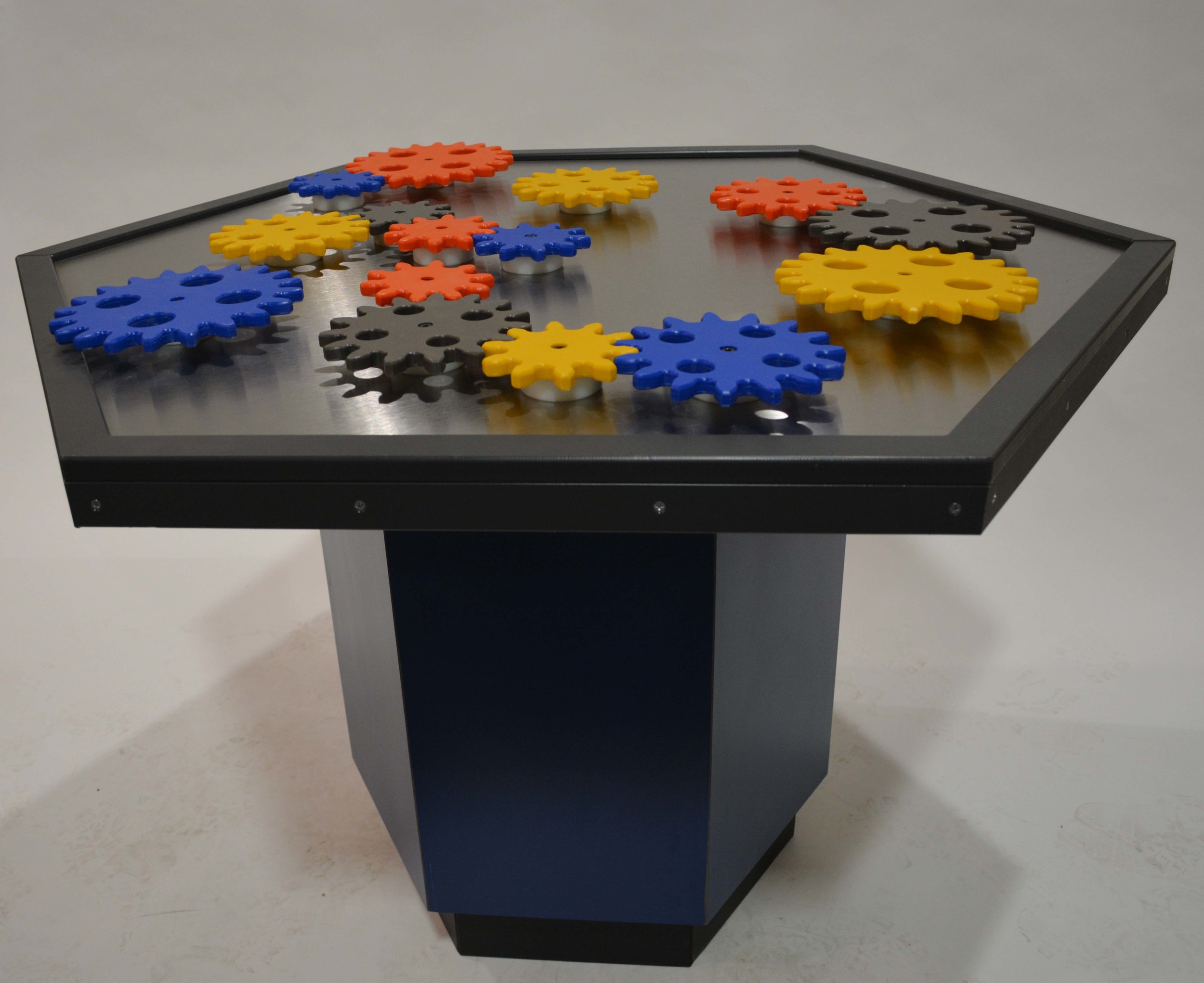 gear table toy