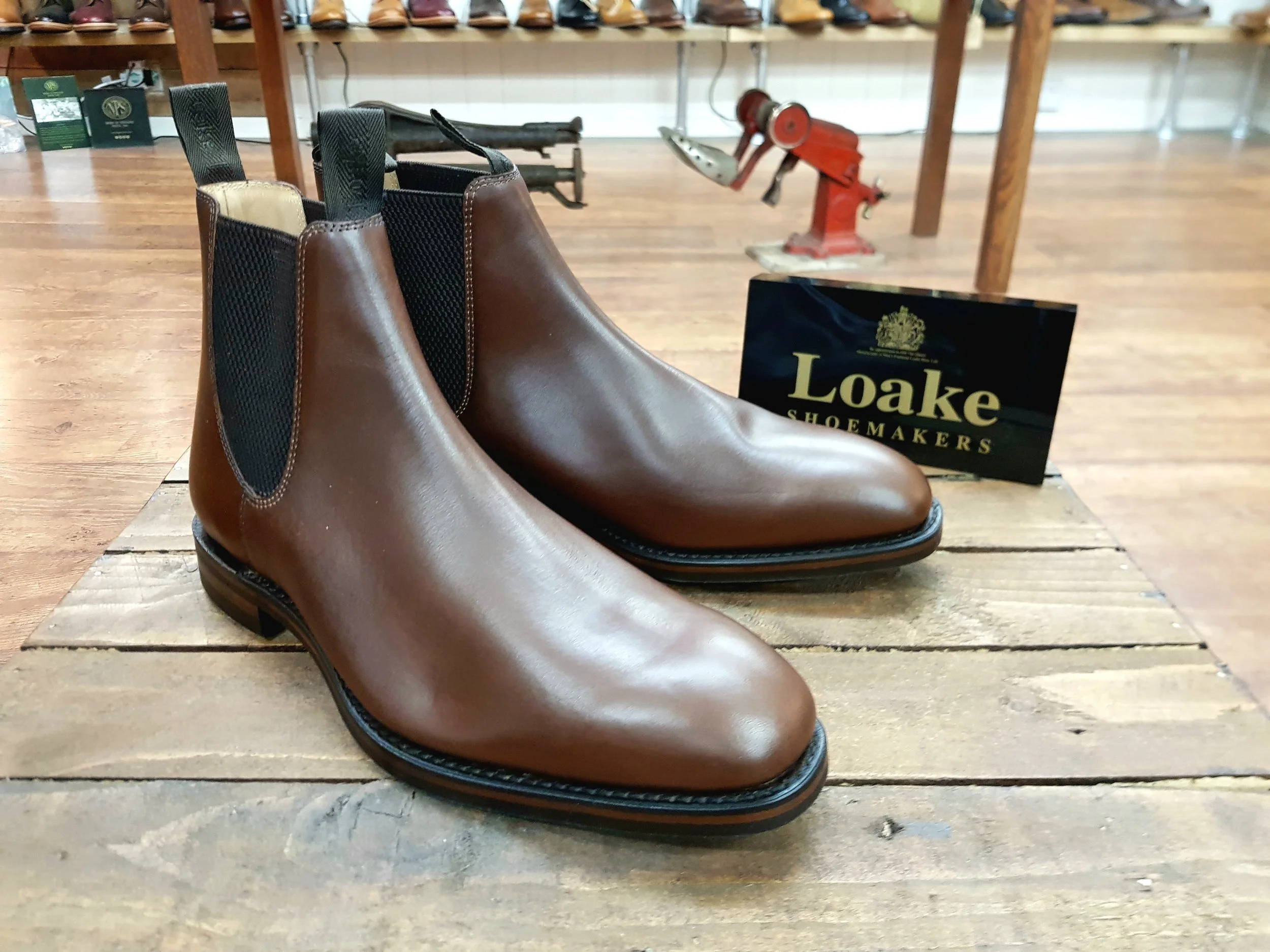 loake chatsworth