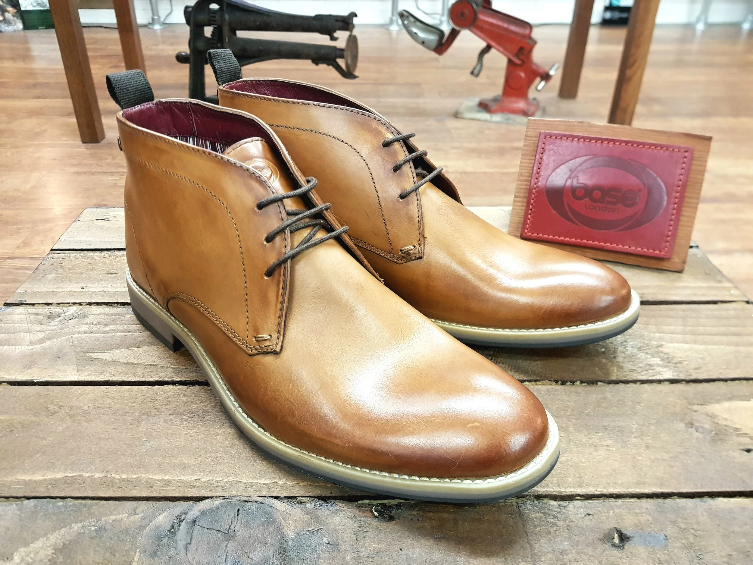 base chukka boots