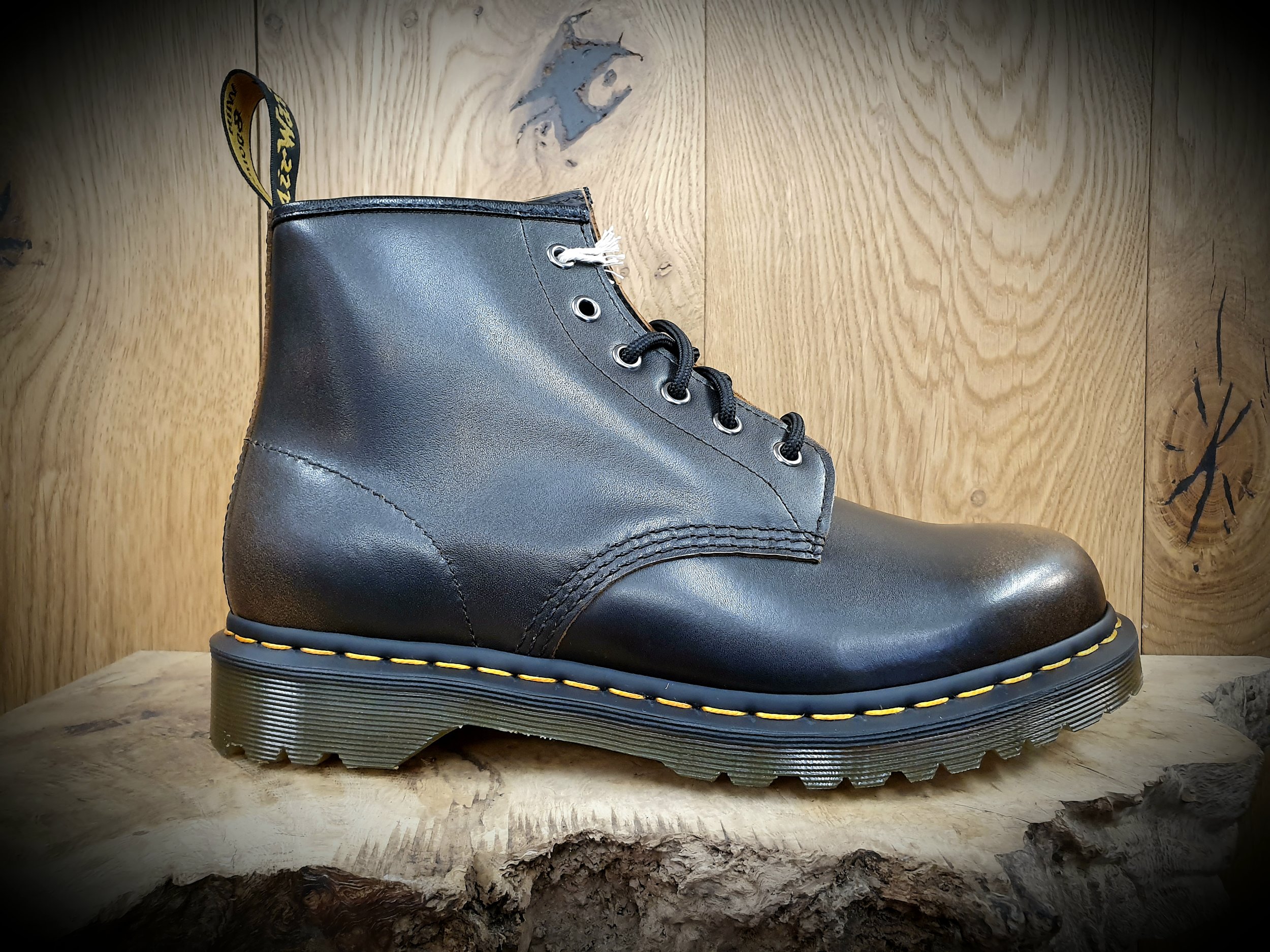 doc martens 101 vintage