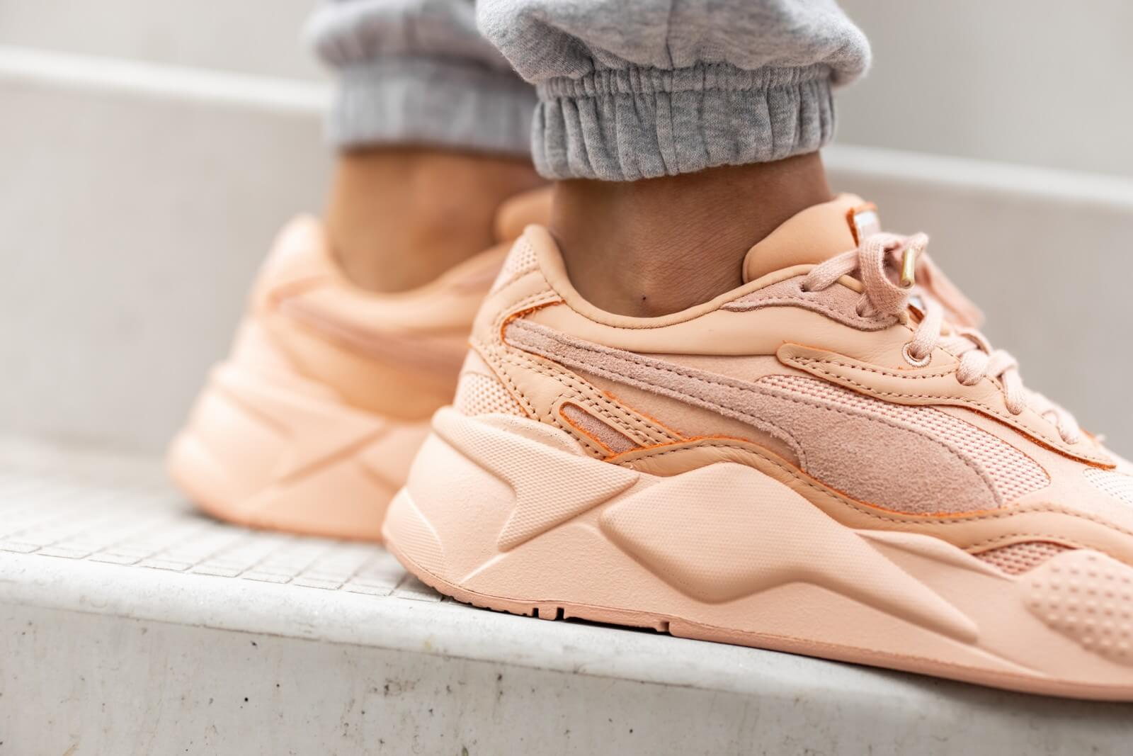 PUMA-RS-X3-LUXE-PINK-SANDPUMA-WHITE-5-1600.png
