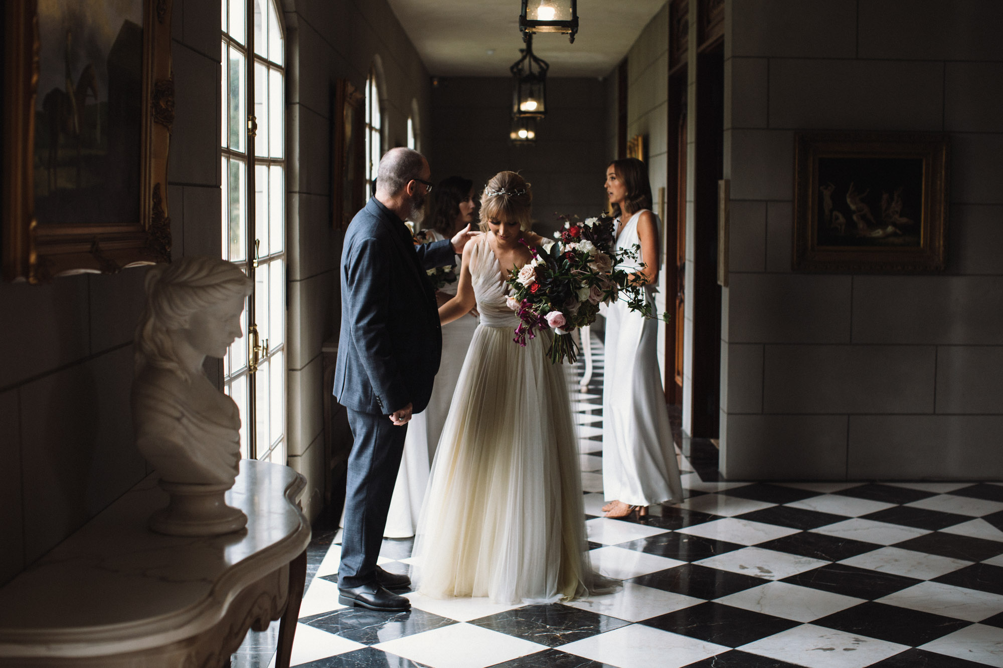 坎贝尔点议院 ca88HJ + Dean Raphael Weddings-54.jpg