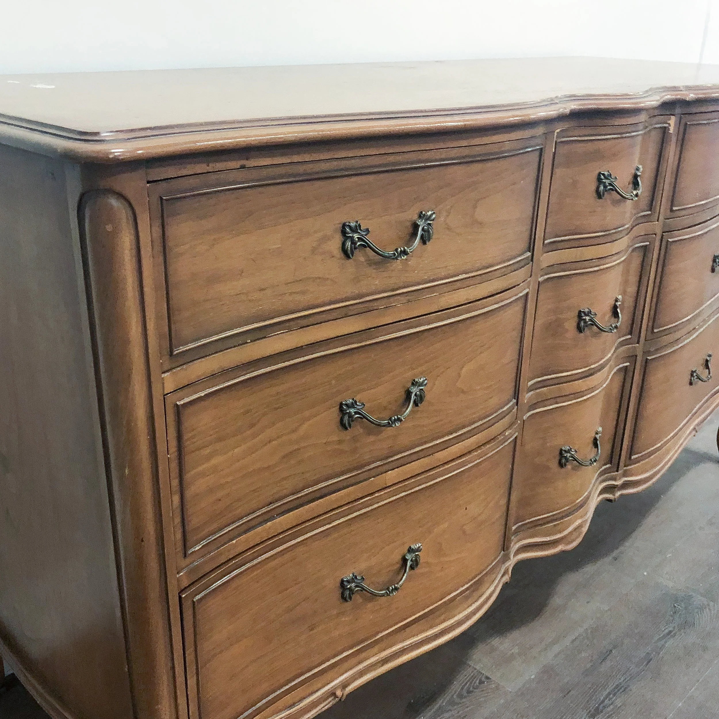 Vintage Refined Customizable Drexel French Provincial Dresser
