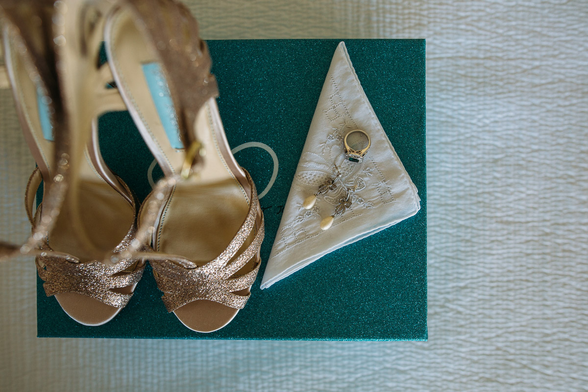 Sarah + Lloyd-Raffles Hotel Leeding-Peggy Saas-5.jpg