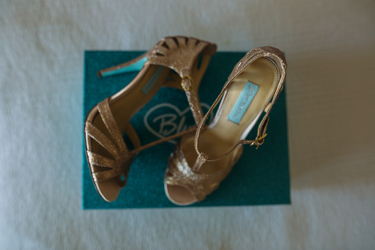 Sarah + Lloyd-Raffles Hotel Leeding-Peggy Saas-6.jpg