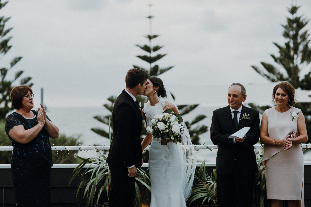 佩吉·萨斯(Peggy Saas)-珀斯(Perth)婚礼摄影师-The Shorehouse Wedding-30.jpg